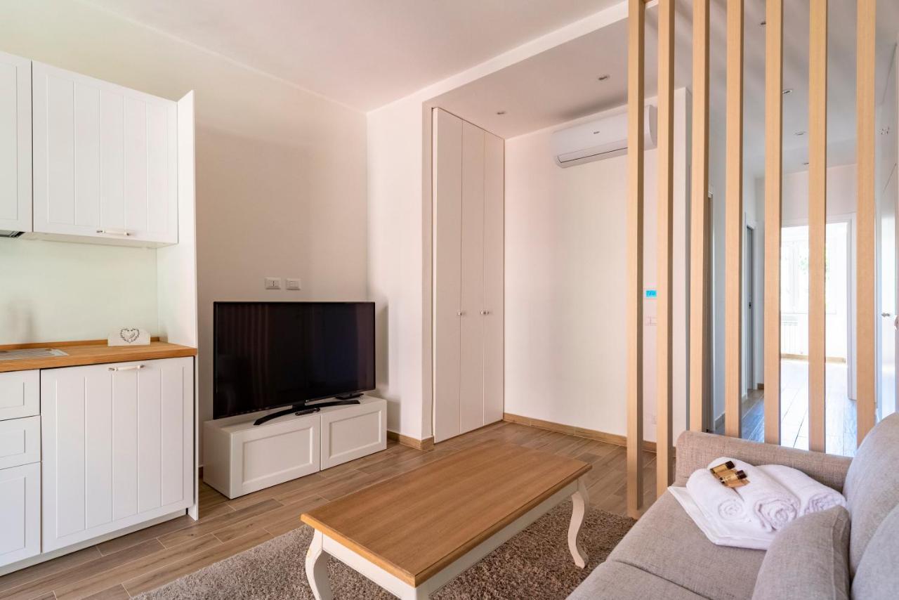 Joivy Lele Apartment With Swimming Pool Rapallo Luaran gambar